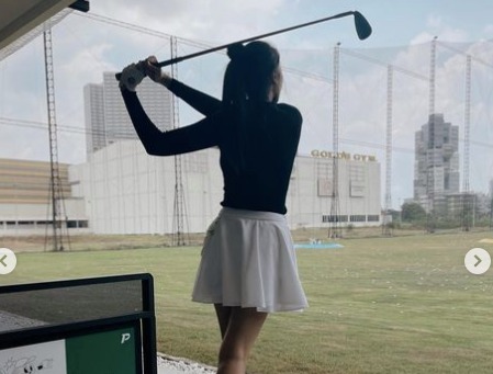 Anya Geraldine Unggah Potret saat Main Golf, Disebut Makin Kurus