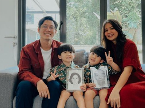 5 Artis Muslim Indonesia Ini Ikut Rayakan Tahun Baru Imlek