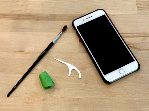 Tips Membersihkan Speaker iPhone, Dijamin Suara Langsung Jernih!
