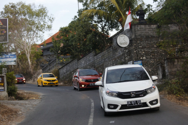 Update Harga Semua Model Mobil Honda Januari-Februari 2023