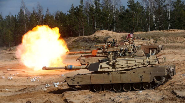Perbandingan Spesifikasi Tank Leopard 2 Jerman dengan Tank Abrams AS