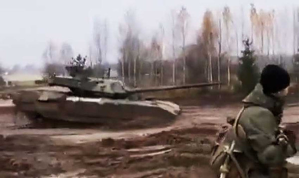 Rusia Siap Terjunkan Tank Terbaru T-14 Armata ke Medan Perang Ukraina