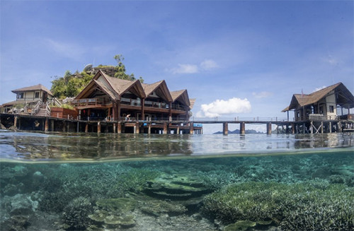 5 Resort Terapung Cocok untuk Bulan Madu, Bikin Makin Lengket Sama Pasangan