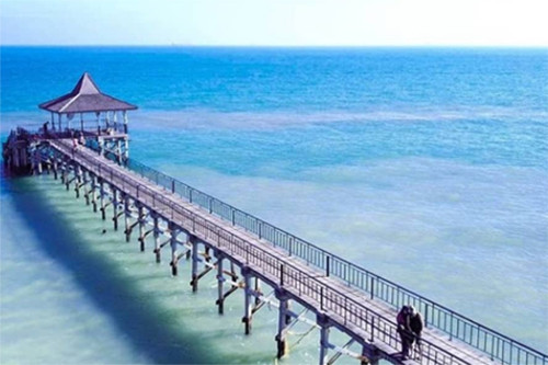 5 Resort Terapung Cocok untuk Bulan Madu, Bikin Makin Lengket Sama Pasangan