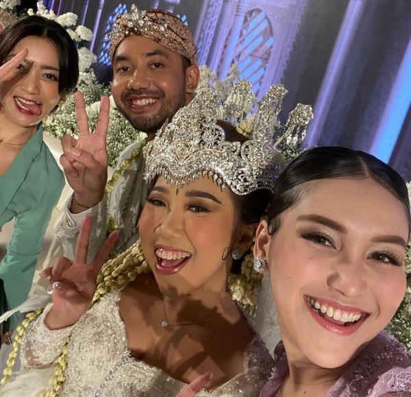 Kiky Saputri Resmi Menikah, Ayu Ting Ting Doakan Cepat Dapat Momongan