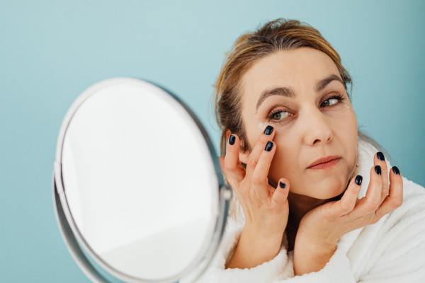 Tips Menggunakan Retinol untuk Pemula