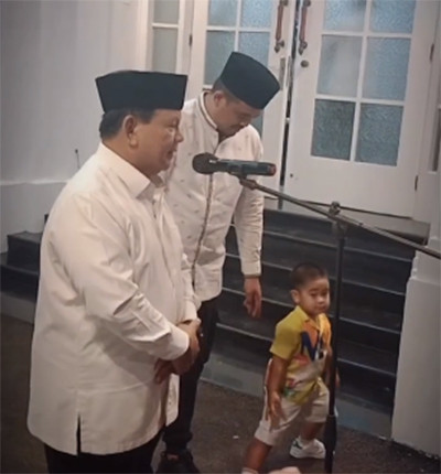 Panembahan Al Nahyan Anak Bobby Nasution Asyik Joget di Depan Prabowo, Netizen: Gass Ketua!