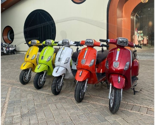 Harga Vespa Mahal, Ini Deretan Skutik yang Desainnya Mirip dan Punya Harga Terjangkau