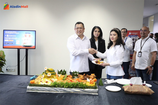 Hadiri Peresmian Kantor Baru AladinMall, Hary Tanoe Beri Tips Bangun Market Place Sukses