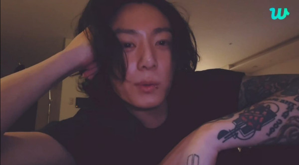 7 Fakta Jung-Kook BTS Weverse dan IG Live: Playlist Lagu Karaoke, Jam Lahir, hingga Tato