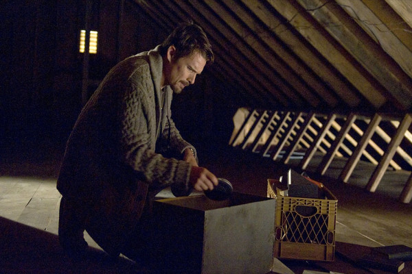 10 Film Horor Jump Scares Ini bakal Bikin Kamu Berteriak Kencang