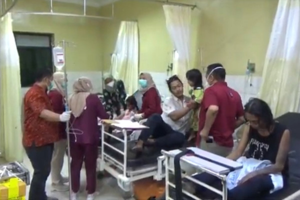 Mobil Rombongan Pengantin Terguling di Jombang, 18 Terluka