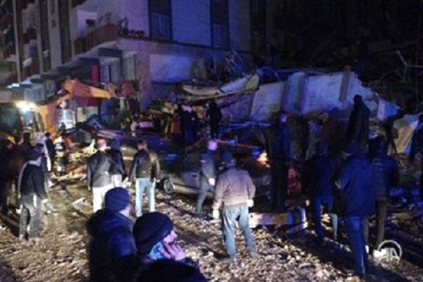 Gempa Dahsyat Turki Tewaskan 15 Orang, di Suriah Dikhawatirkan Ratusan Orang