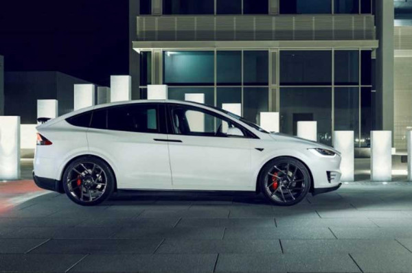 10 Mobil Listrik dengan Daya Tempuh Terjauh, Tesla Masih Mendominasi
