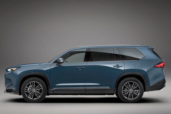 Kupas Tuntas Toyota Grand Highlander yang Siap Kalahkan Hyundai Palisade