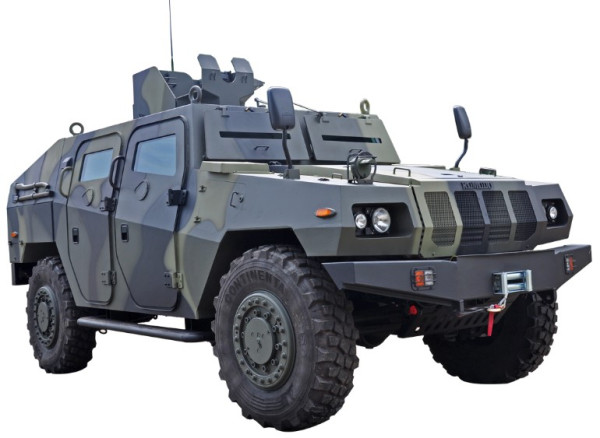 Perbandingan Rantis Komodo 4x4 Missile Launcher dengan Komodo 4x4 Recon