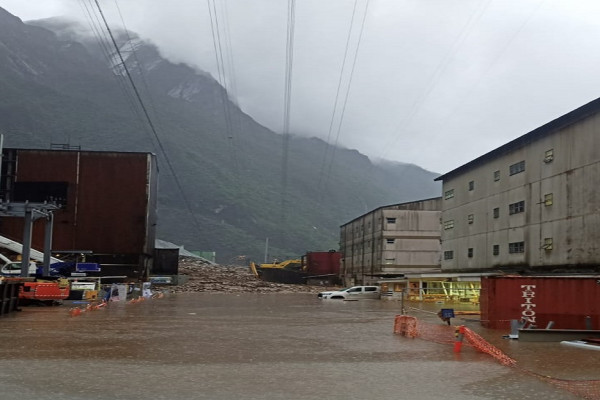 Kawasan Tambang Freeport Diterjang Banjir dan Longsor, Manajemen Pastikan Seluruh Karyawan Selamat