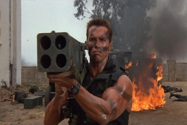 10 Karakter One Man Army Paling Badass di Film Action