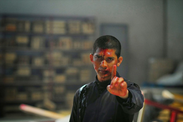 10 Karakter One Man Army Paling Badass di Film Action