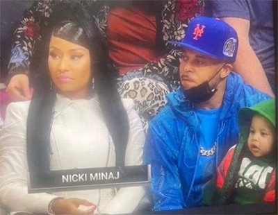 8 Artis Dunia yang Nonton Langsung Aksi Rihanna di Super Bowl 2023 dengan Gaya Andalan Mereka
