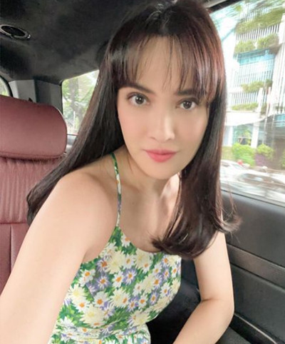 Shandy Aulia Tampil Manis dan Muda dengan Poni Rambut Badai, Intip 5 Potretnya!