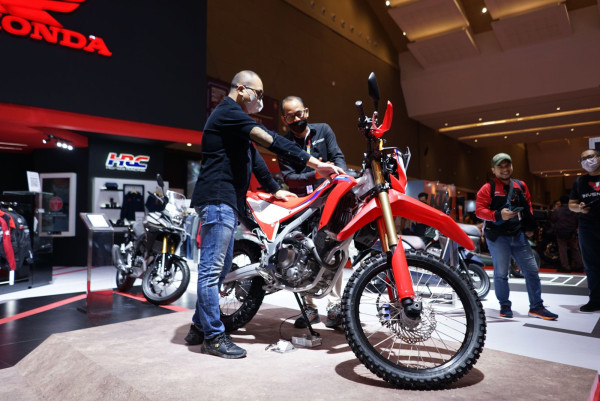 Harga Rp79,9 Juta, Ini 10 Spesifikasi dan Keunggulan Honda CRF250L