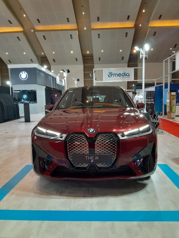 Lengkap, Ini Mobil-mobil Listrik Murni yang Melantai di IIMS 2023, Esemka Bawa Dua