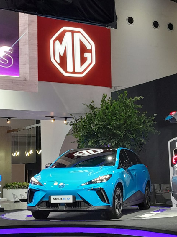 Lengkap, Ini Mobil-mobil Listrik Murni yang Melantai di IIMS 2023, Esemka Bawa Dua
