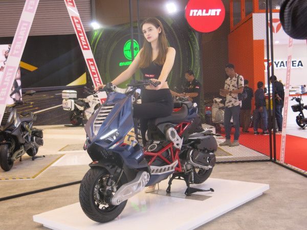 Cuma 50 Unit, Italjet Dragster Edisi Ariel NOAH Gegerkan IIMS 2023