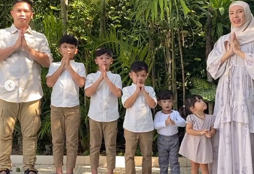 5 Artis Cantik yang Menikah dengan Pengusaha Tambang, Nomor 4 Punya Banyak Anak