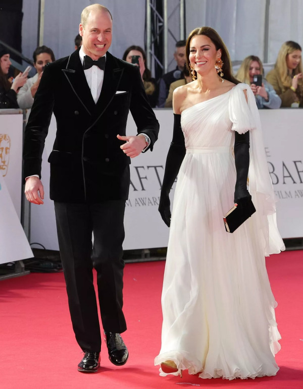 Pakai Anting Seharga Rp300 Ribuan, Penampilan Kate Middleton Tetap Menawan di BAFTA Awards 2023