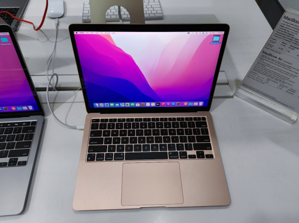 Update Harga MacBook Terbaru Februari 2023, Termurah hingga Paling Mahal
