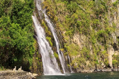 7 Destinasi Wisata di Sekitar Danau Toba, dari Air Terjun hingga Desa Paropo