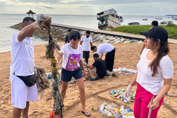 Hotel Nikko Bali Berpartisipasi dalam Bersih-Bersih Terbesar Bali di Tahun ke-7