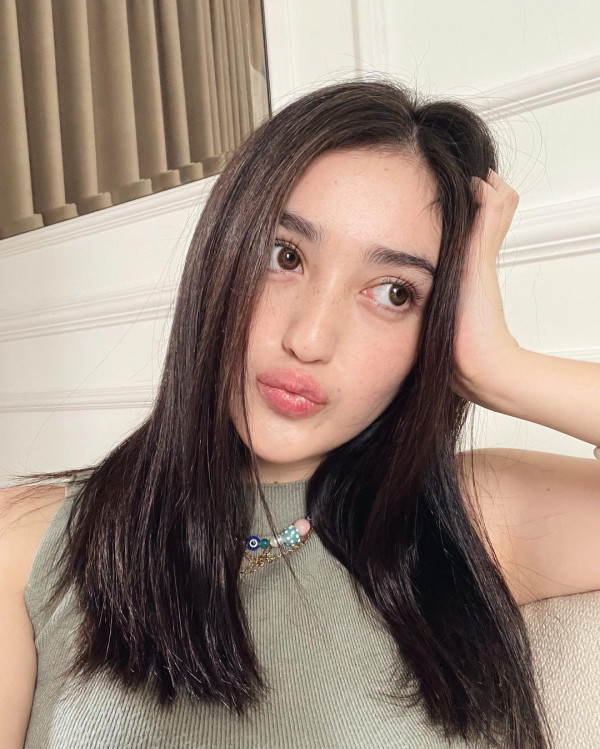 6 Artis Indonesia yang Punya Mata Cantik seperti Pakai Softlens