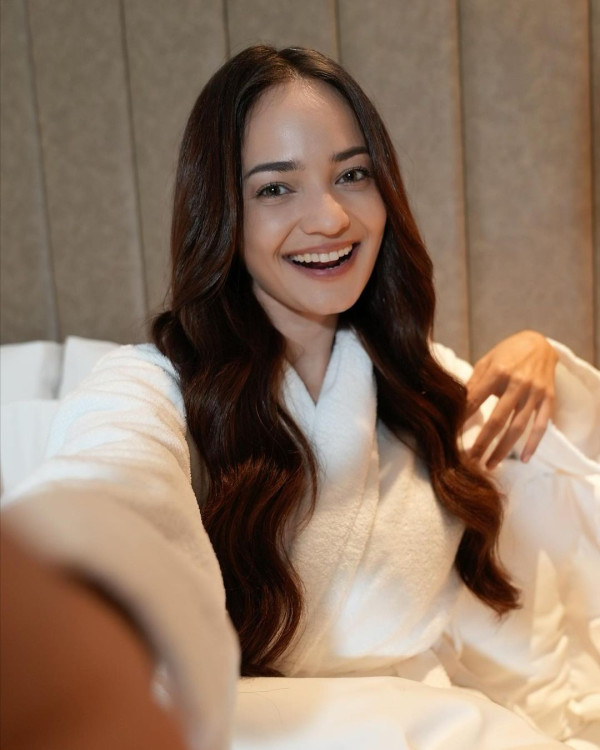 6 Artis Indonesia yang Punya Mata Cantik seperti Pakai Softlens