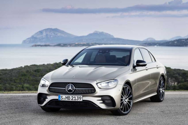 Mercedes-Benz Rancang Mobil untuk Influencers, Dilengkapi Kamera Selfie dan Aplikasi TikTok