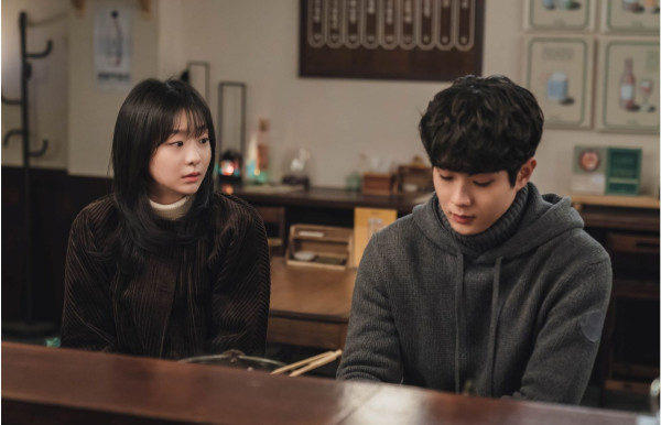 5 Drama Korea yang Karakternya Menderita Insomnia, Sama denganmu?