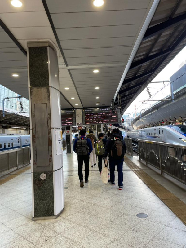 Sensasi Naik Shinkansen, Kereta Cepat yang Anti Telat
