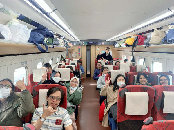 Sensasi Naik Shinkansen, Kereta Cepat yang Anti Telat