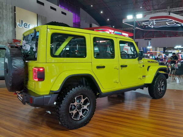 Jeep Wrangler Rubicon Baru Hadir di IIMS, Ini Bedanya dengan Milik Mario Dandy