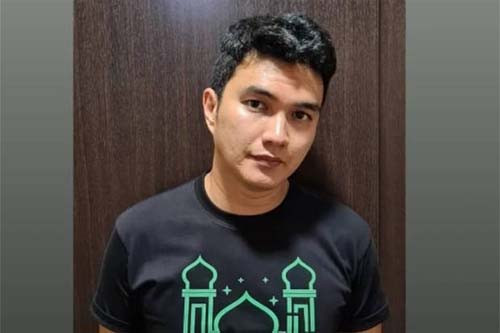 5 Artis Indonesia yang Digugat Cerai saat Sakit, Terbaru Indra Bekti