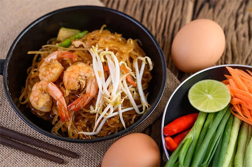 10 Makanan Ini Sering Disantap dengan Cara Kurang Tepat, Bikin Kenikmatannya Tak Maksimal