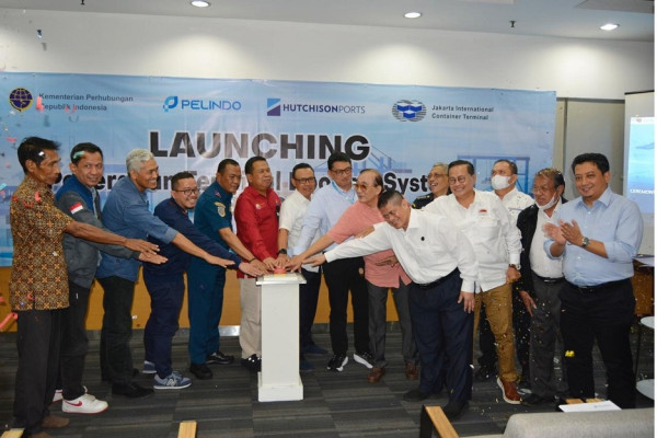 Inovasi JICT Wujudkan Efisiensi Biaya Logistik di Pelabuhan