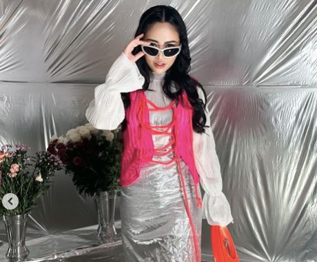 Rachel Vennya Bagikan Potret OOTD Nyentrik, Netizen Salfok hingga Sebut Manusia Silver
