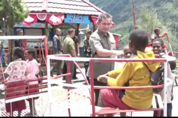 Jenderal Bintang 3 Kostrad Tembus Pedalaman Papua, Temui Prajurit Tengkorak di Sarang KKB