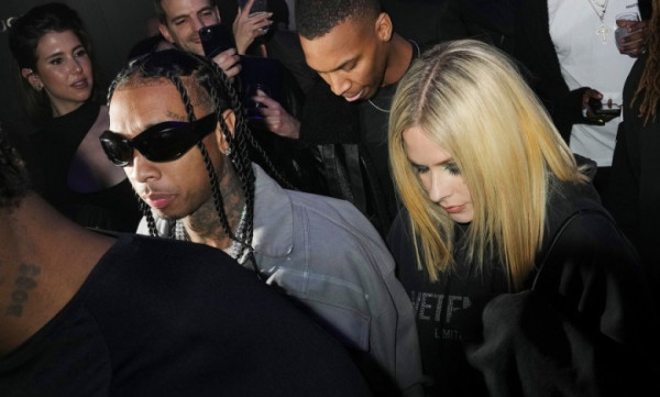 Tinggalkan Mod Sun, Avril Lavigne Jatuh ke Pelukan Rapper Tyga