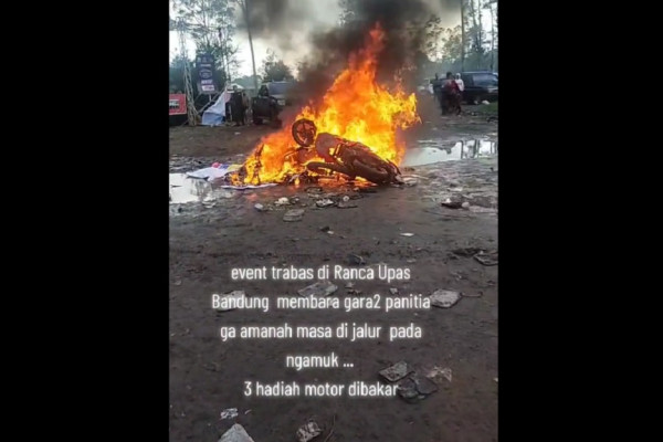 Event Trail yang Rusak Edelweiss Rawa Berakhir Ricuh, Hadiah Motor Dibakar Peserta