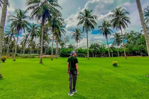 Telusuri Jejak Peradaban di Situs Wisata Sejarah Taman Purbakala Pugung Raharjo Lampung