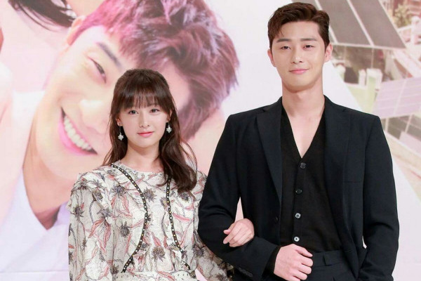 5 Aktris yang Pernah Adu Akting dengan Park Seo Joon di Drama Korea
